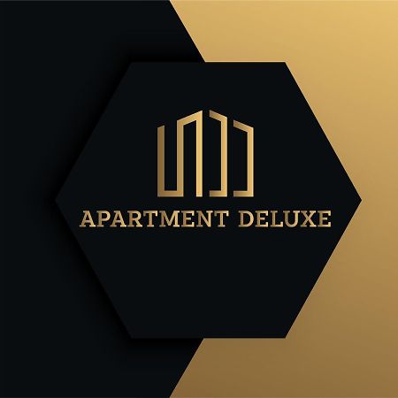 Apartment Deluxe 亚伊采 外观 照片